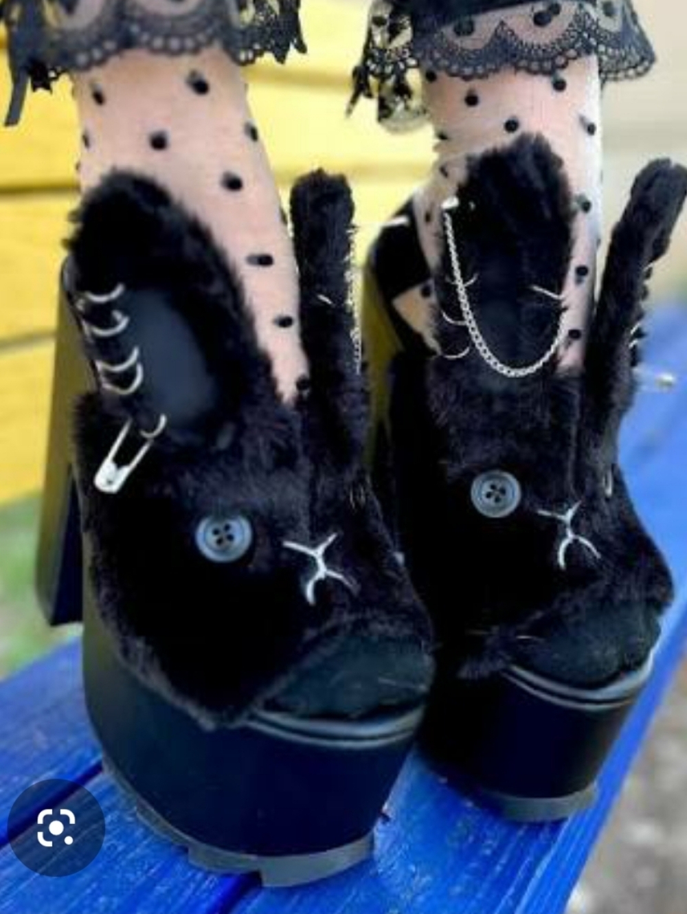 YRU Fuzzy Bunny Platform Heels Size 10